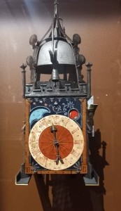 22- Horloge gothique vers 1500  